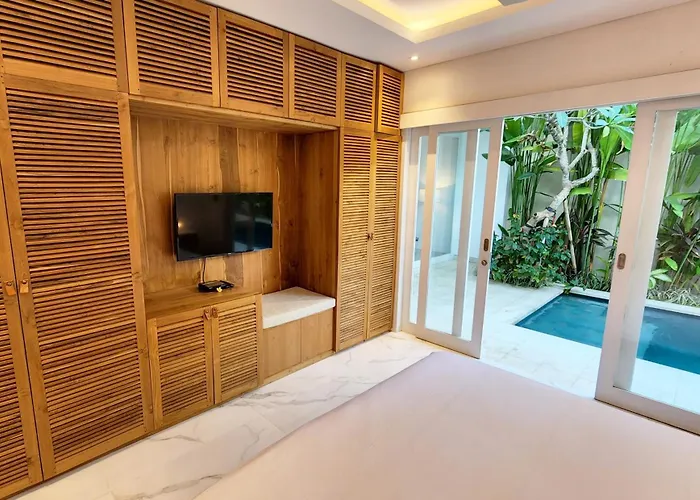 Vana, Sitara Group Seminyak (Bali)
