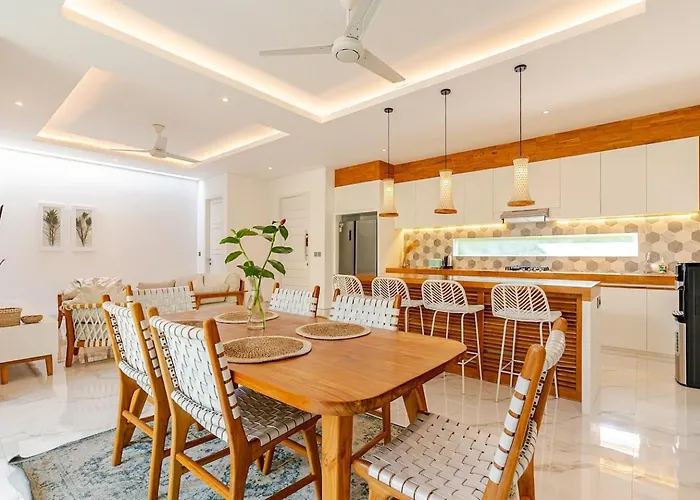 Vana, Sitara Group Villa Seminyak (Bali)