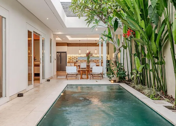 Vana, Sitara Group Seminyak (Bali)