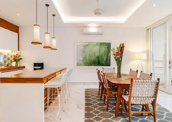 Villa Vana, Sitara Group