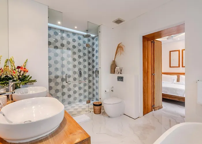 Vana, Sitara Group