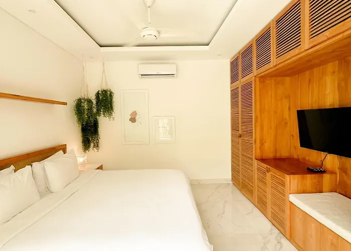 Vana, Sitara Group